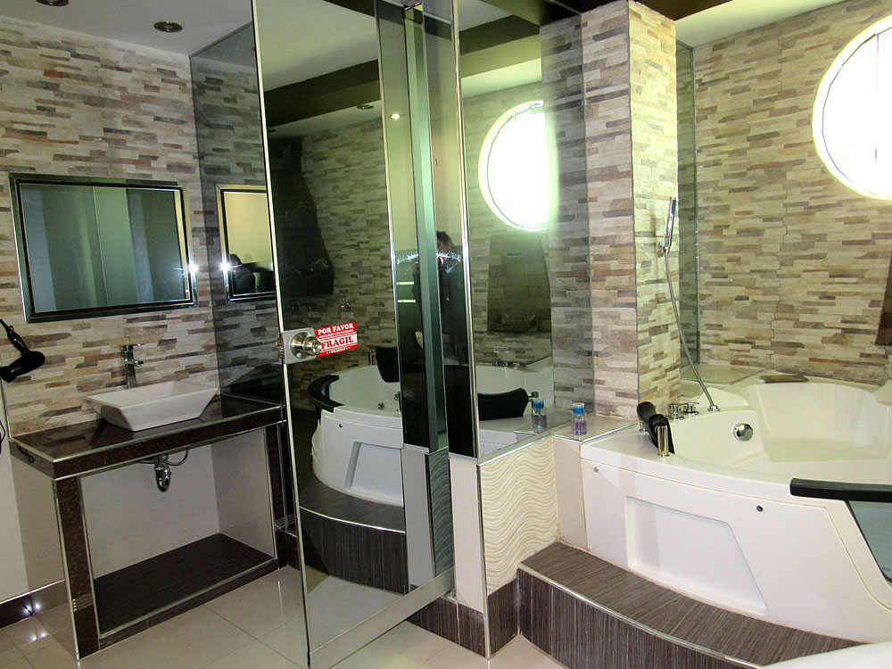 Habitación Suite con Jacuzzi